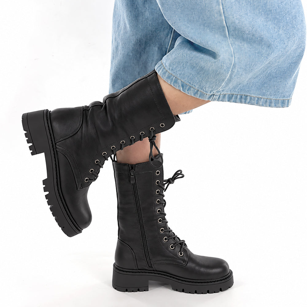 Stivali Anfibi Donna Alti Stringati con Suola Carrarmato e Zip Laterale – Combat Boots Biker